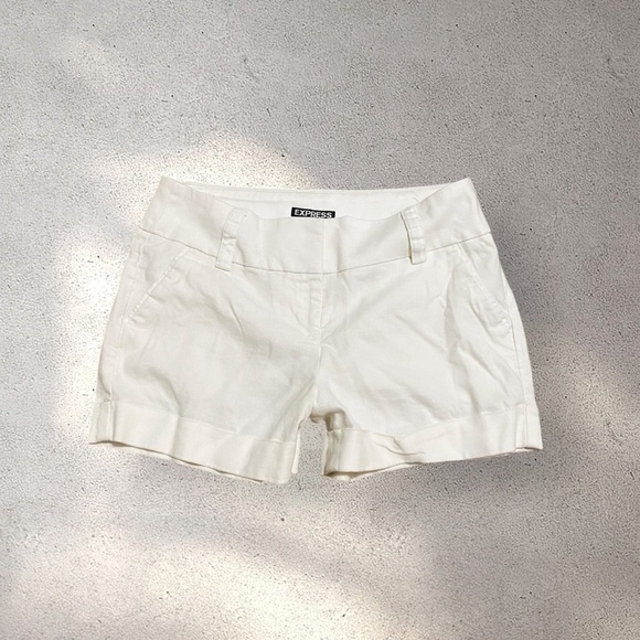 EXPRESS WHITE PREPPY SHORTS - Picture 1 of 3